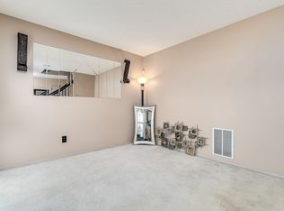 3076 Remington Ridge Rd, Columbus, OH 43232