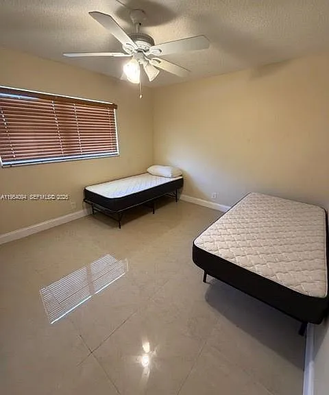 319 NE 14th Ave #607 — Photo 14