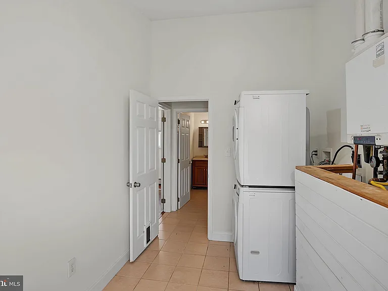 2315 English Creek Ave — Photo 21