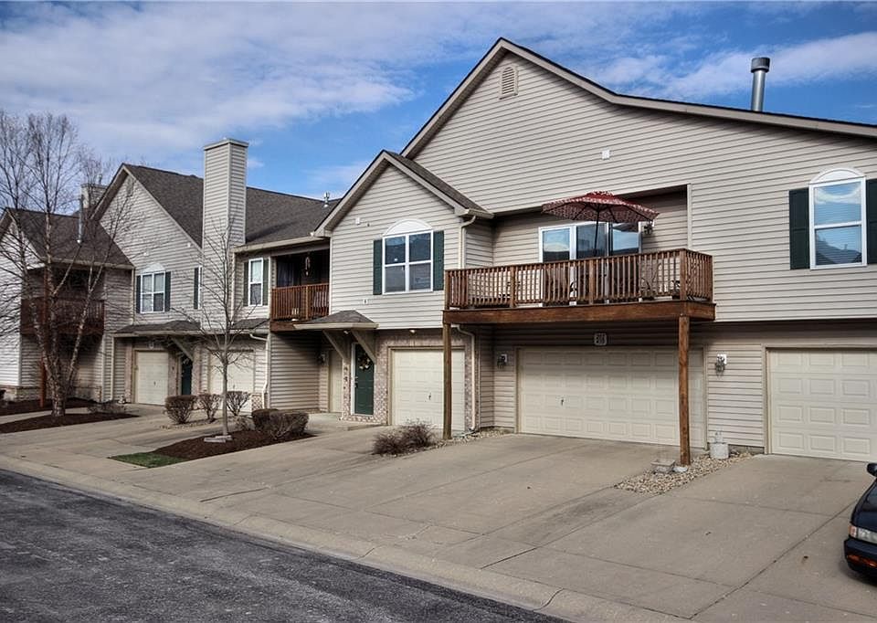 1st image of 429 Creekwood Dr Unit 204