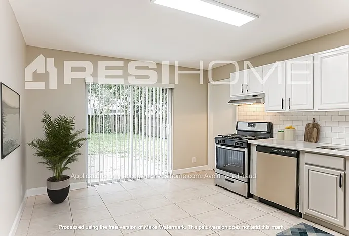 7398 Willow Springs Cir E — Photo 4
