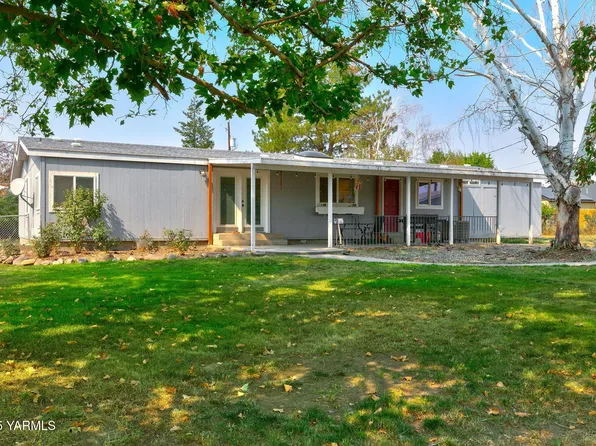 8351 N Wenas Rd, Selah, WA 98942