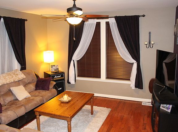 4th image of 1285 Henry Ave