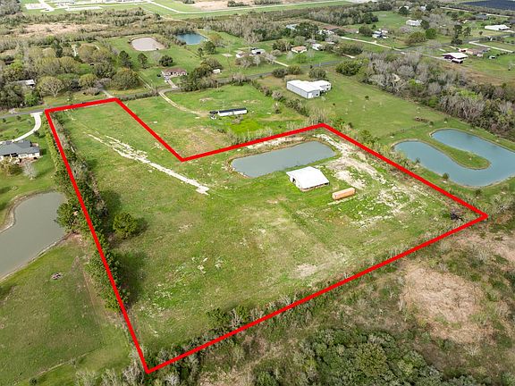 5th image of 31 County Road 533