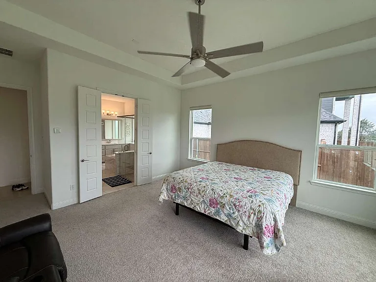 1927 Pebble Ln — Photo 20