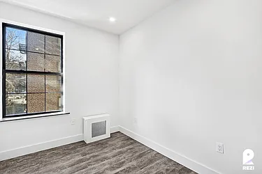 Rented by REZI