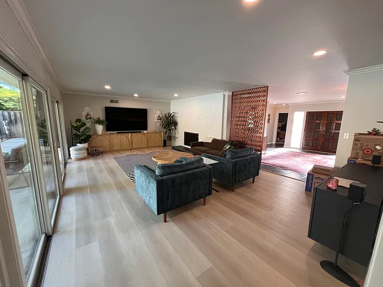 16641 Park Lane Cir — Photo 13
