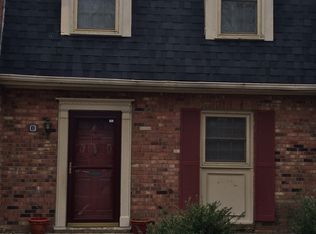 373 Circuit Ln UNIT B, Newport News, VA 23608