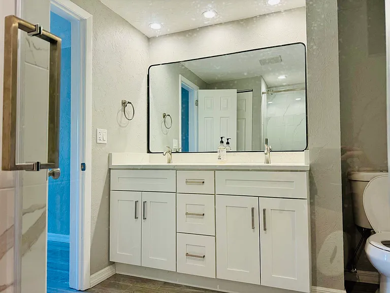 3983 Coleridge Pl — Photo 9