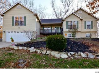 127 N Kings Rd, Lake Sherwood, MO 63357