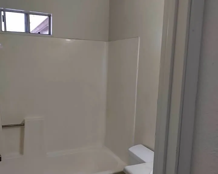 5049 Spencer St #D — Photo 35