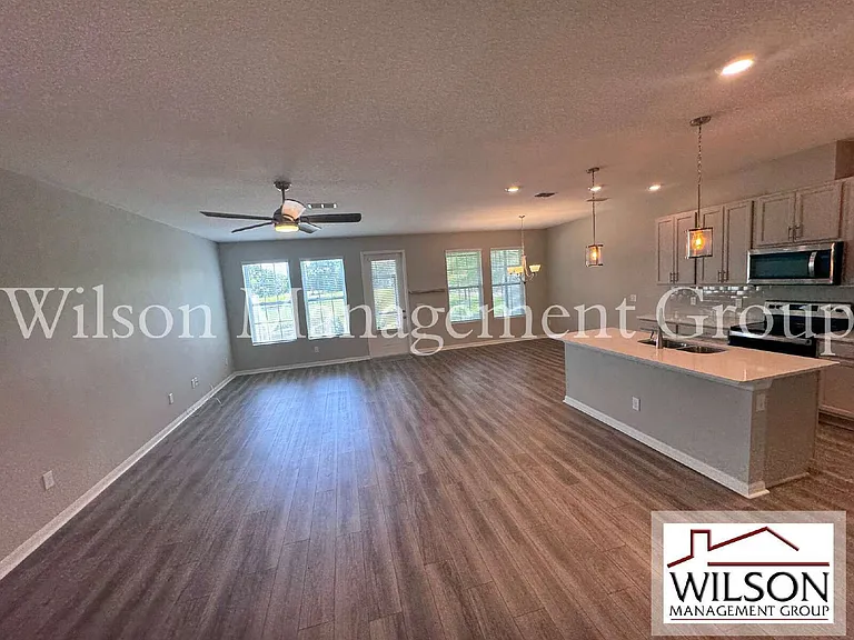 2518 Cagliari Ln — Photo 13
