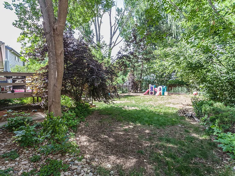 2538 Creekwood Dr — Photo 34