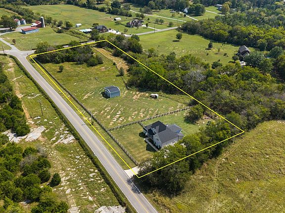 2nd image of 3834 Holly Grove Rd