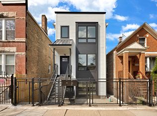 2626 W 21st St, Chicago, IL 60608