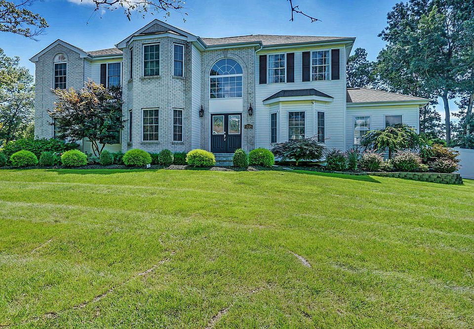 1st image of 1209 Steeplechase Ct