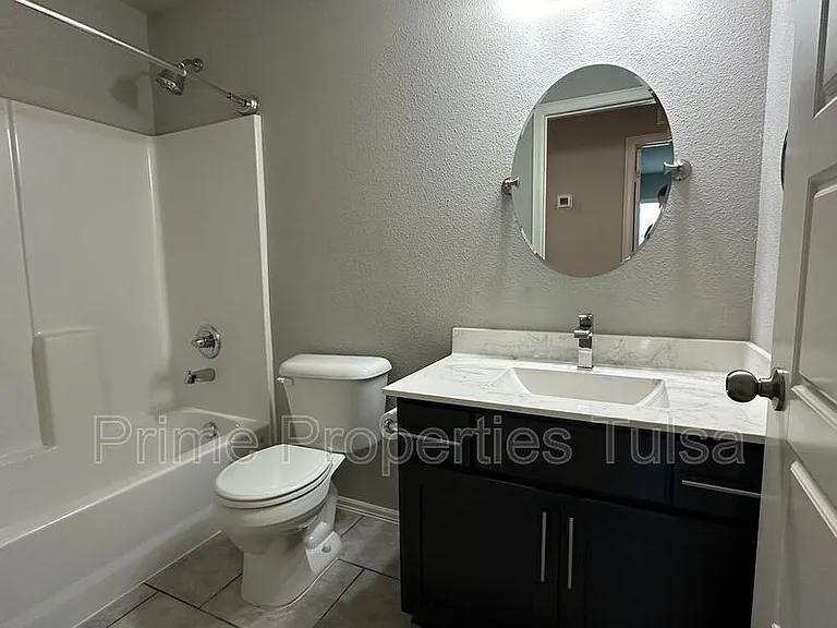 13441 S 72nd Ct E — Photo 6