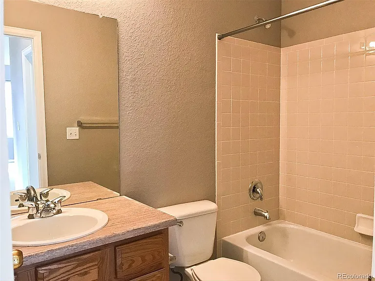 6753 S Winnipeg Cir #101 — Photo 21