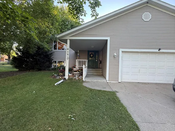 4151 Valley View St, Saint Bonifacius, MN 55375
