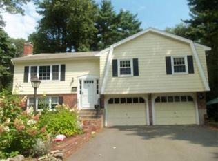 30 Bicknell St, Foxboro, MA 02035