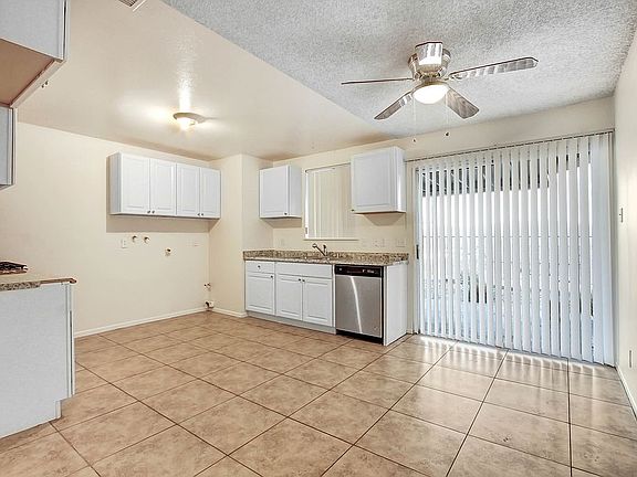 5th image of 12800 Avenida Serena