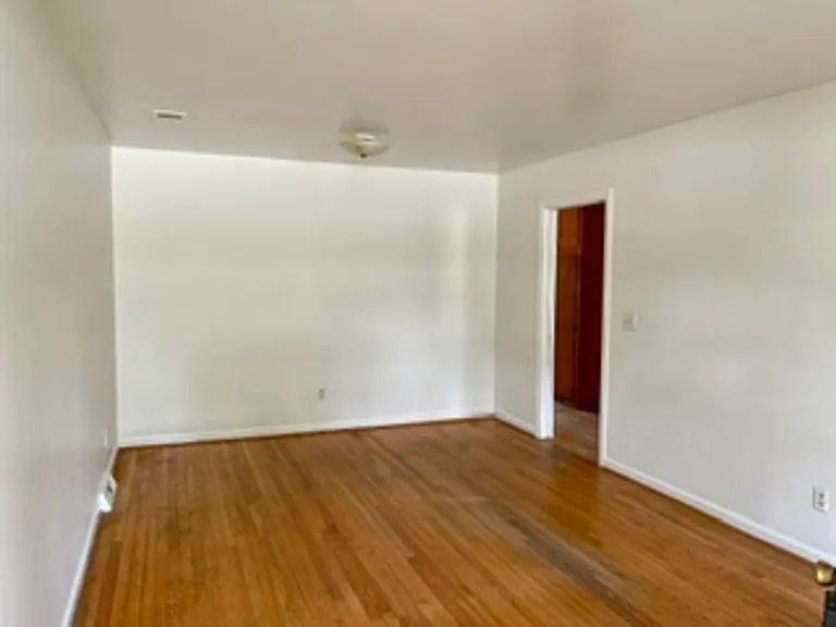 1509 Harbor View Rd #B — Photo 4
