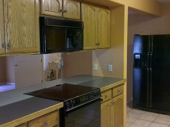 4th image of 1865 Baldwin Dr