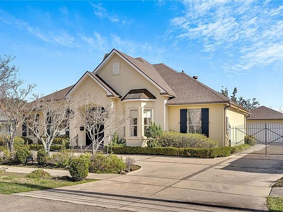 3rd image of 9109 Melrose Ln