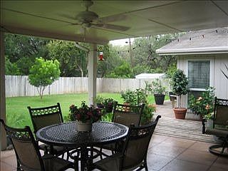 3rd image of 948 Twin Oaks Dr