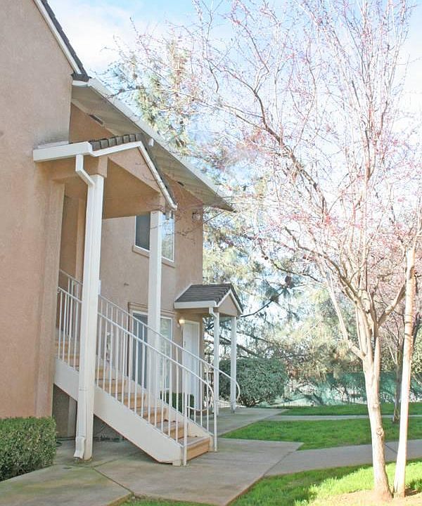 1st image of 2720 Arcadia Dr