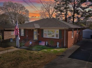 414 Henry St, Suffolk, VA 23434