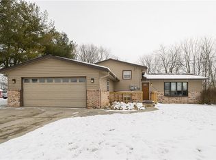 8616 Fromes Ave NE, Canton, OH 44721