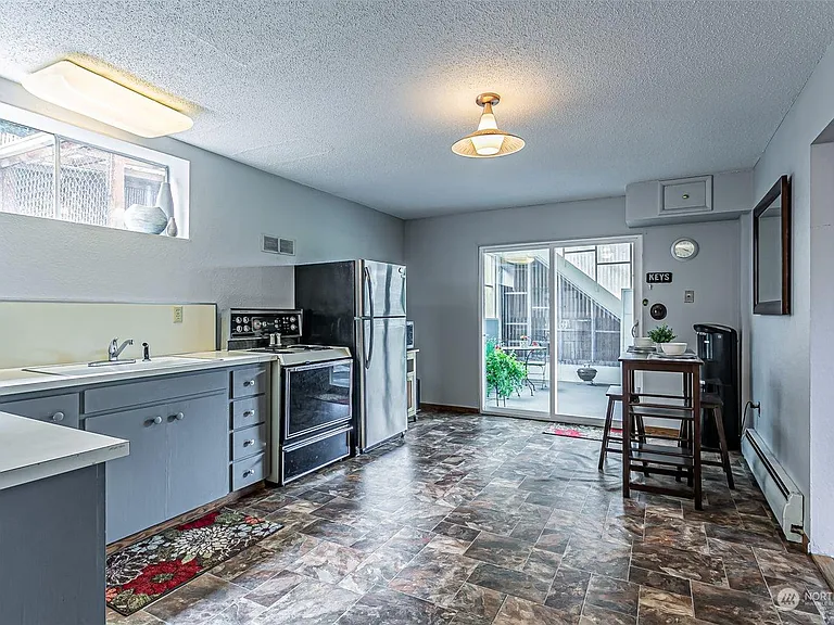 6210 S Sheridan Ave — Photo 7