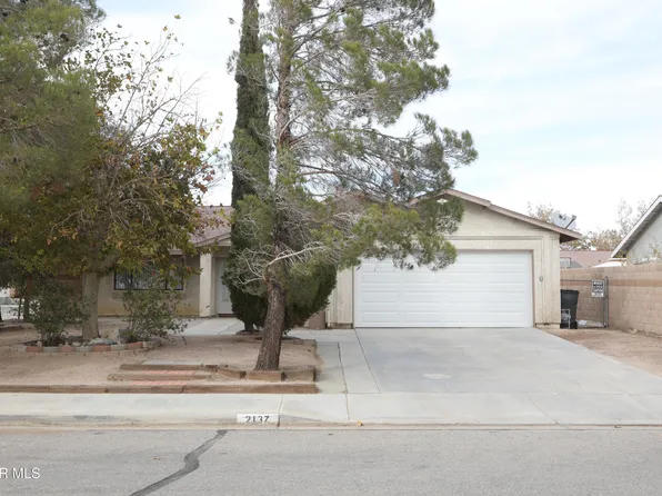 2137 Phlox Ave, Rosamond, CA 93560