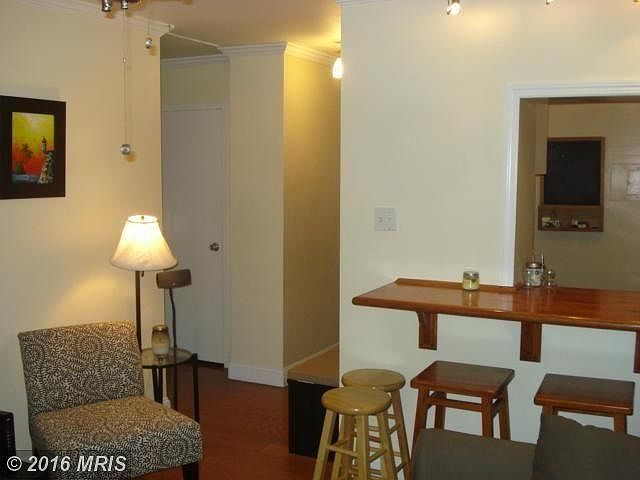 1st image of 1111 Arlington Blvd APT 940