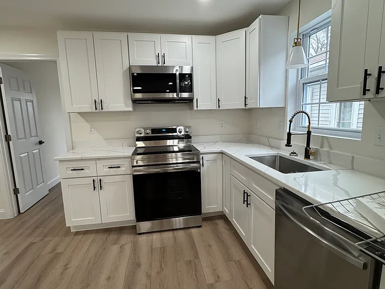 52 Zone St #2 — Photo 3