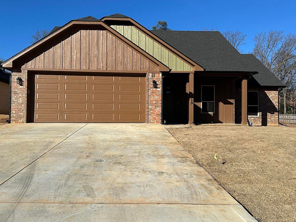 1st image of 1319 Frankie Ln