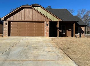 1319 Frankie Ln, Longview, TX 75604