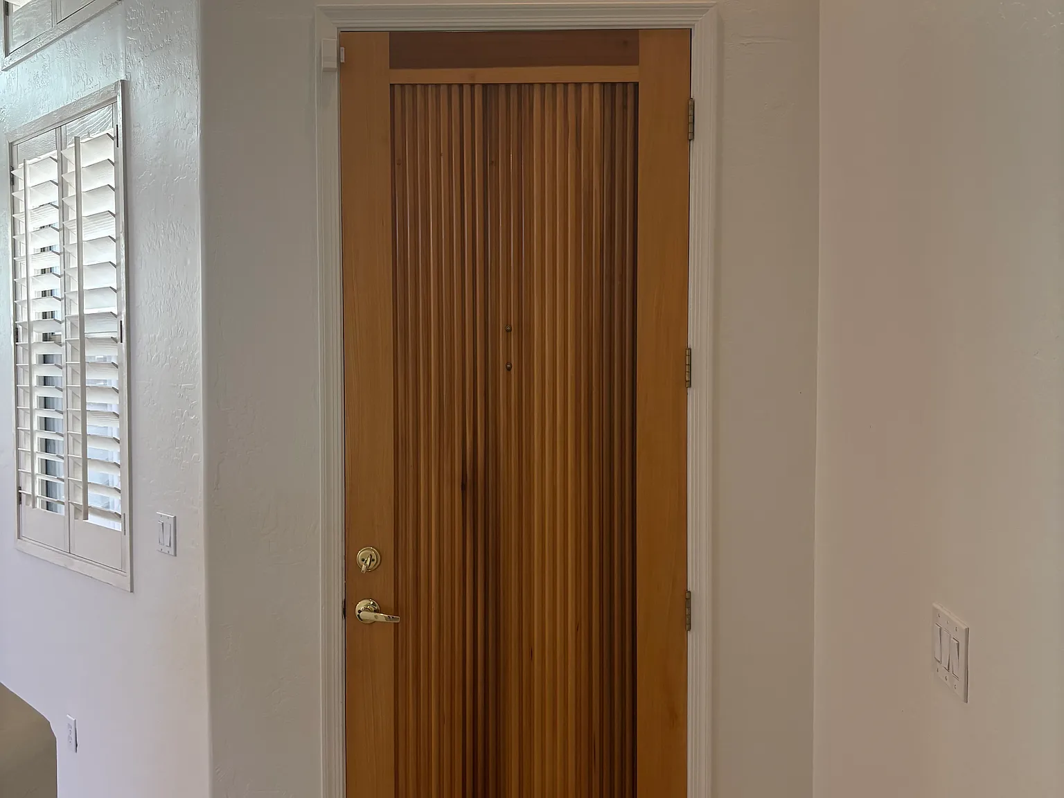 5 bed, 2442 sqft, $3,900 — Photo 2