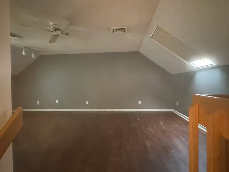4 Foxmoor Cir — Photo 13