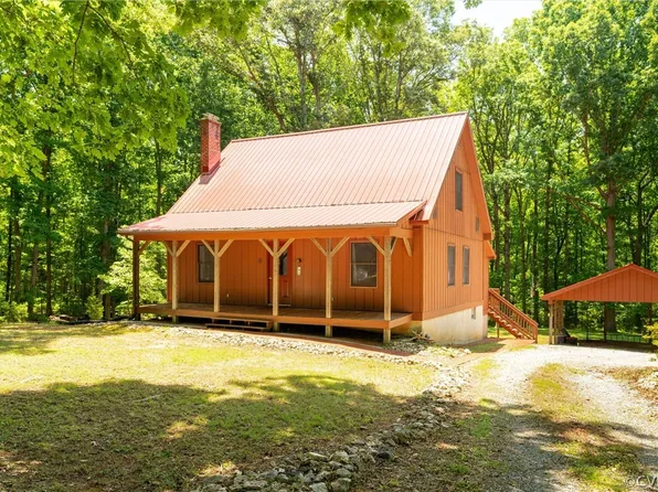 11542 Five Forks Rd, Farmville, VA 23901