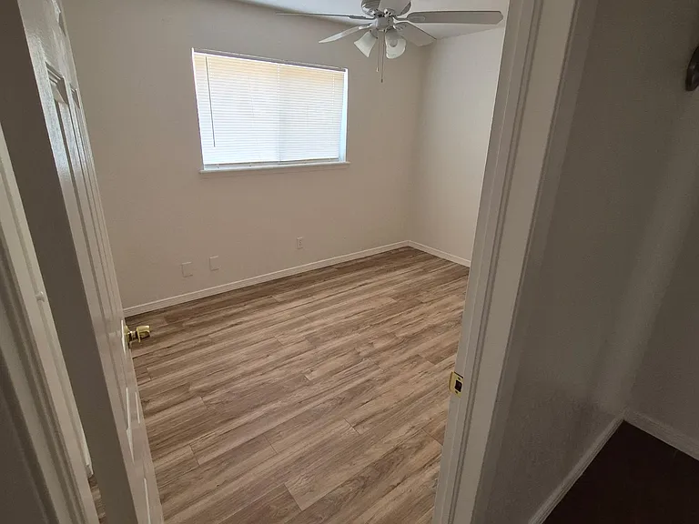6644 Mariposa Dr — Photo 56