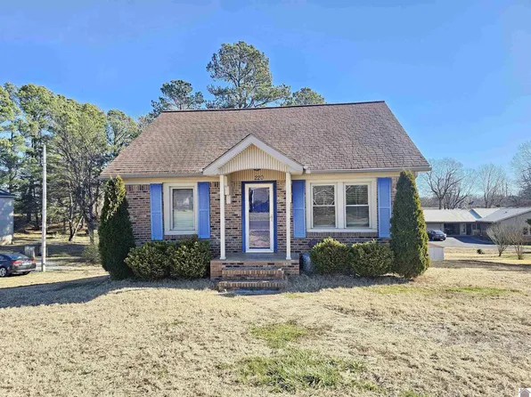 220 Albany St, Paducah, KY 42003
