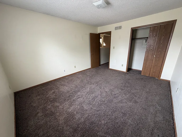 Upstairs Bedroom #2
