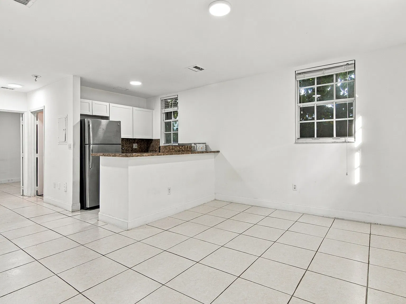 1 bed, 577 sqft, $1,950 — Photo 1