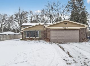 847 Division St, Northbrook, IL 60062