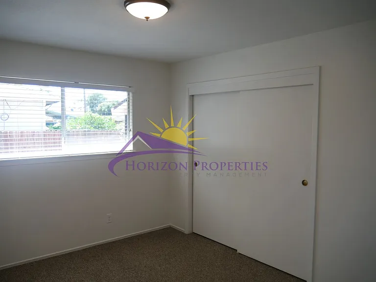 7296 Farm Dale Way — Photo 13
