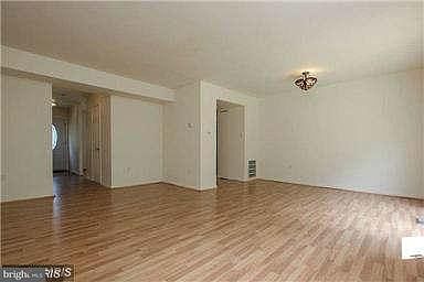 4th image of 1948 Mariner Ln