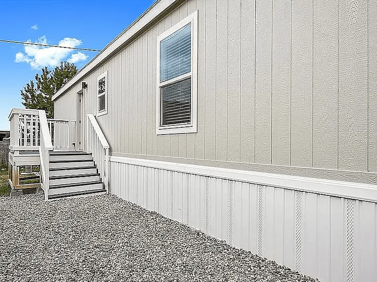 Silverlake Estates MHC — Photo 14