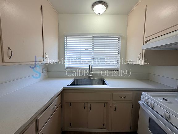 5th image of 8650 5th St APT B